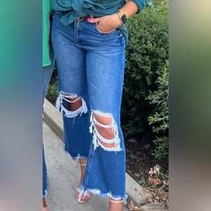 VERVET BY FLYING MONKEY High Rise Distressed Blue Jeans